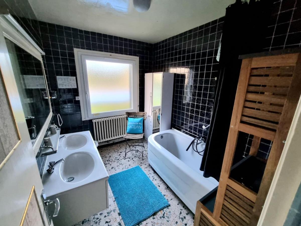 Havre De Paix De 100M2 Villa เปโรส กีเรค ภายนอก รูปภาพ